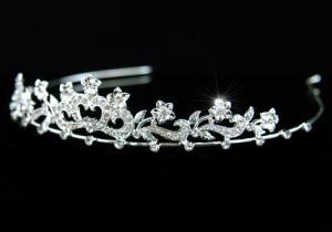 Tiara Borealy Bridal Heart Crystal [2]