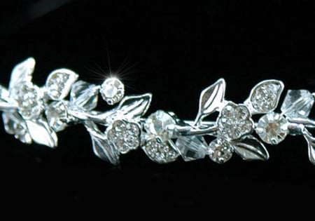 Tiara Bentita Borealy Wedding Flower Crystal [2]