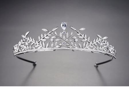 Tiara Mireasa Regal by Borealy [1]