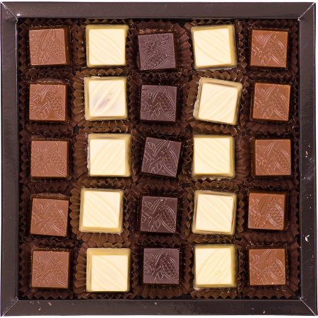 Praline Artizanale cu Zmeură, Afine și Cireașă amară 240g [1]
