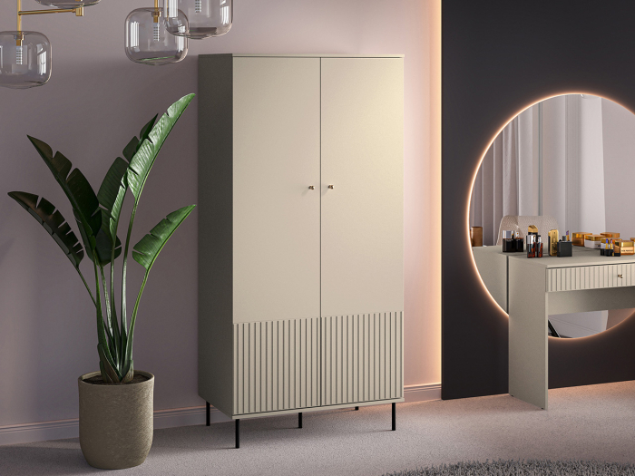 Dulap cu 2 usi, 190cmx 92 cm latime x 53 cm adancime, pal /mdf casmir cu caneluri gen riflaj la partea de jos, cu 2 rafturi si bara umerase, picioare metalice negre, butoni auriu [5]