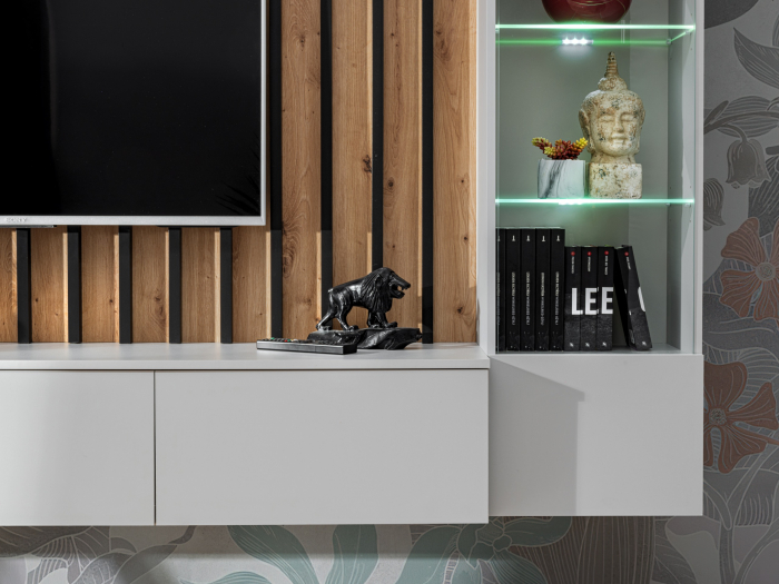 Set mobila living, suspendata, prindere perete, cu riflaj inclus, usi deschidere prin apasare, vitrina cu led, stejar artisan -lamele riflaj negre/gri mat perlat, 220 cm lungime, Bortis impex [17]