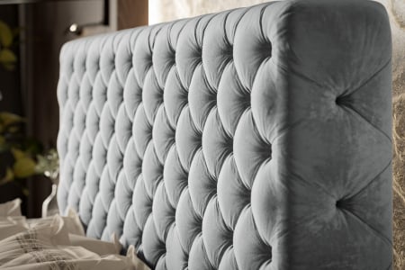 Pat tapitat dormitor, Chesterfield, 160x200, modern Lux ,, somiera metalica rabatabila, cu lada ,  matlasat , stofa catifelata Gri inchis, picioare metalice cromate, Bortis [7]