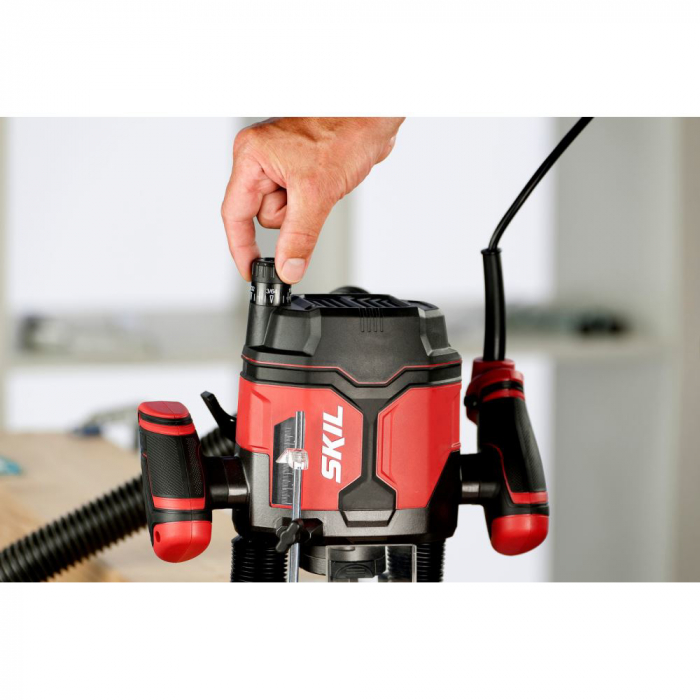 SKIL 1860 AA Freza electrica, 1,400 W, 11000-28000/min, + accesorii [3]
