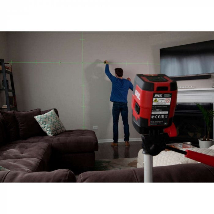 SKIL 1911 DA Nivela laser cu linie în cruce, lumina verde (520 nm), accu Li-Ion, ± 0,5 mm/m, raza actiune 20m, include trepied [3]