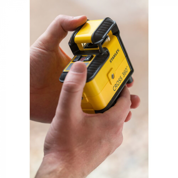 Stanley STHT77640-1, nivela laser Cross 360°, cu linie in cruce, lumina rosie (630 nm), prindere trepied 1/4", 4x1.5V AA, ± 0.5mm/m, raza actiune 20m, trepied [7]
