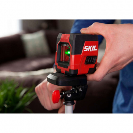 SKIL 1911 DA Nivela laser cu linie în cruce, lumina verde (520 nm), accu Li-Ion, ± 0,5 mm/m, raza actiune 20m, include trepied [3]