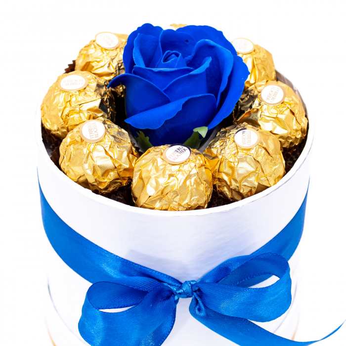 Aranjament Floral Blue Ferrero Rose, 15cm [3]