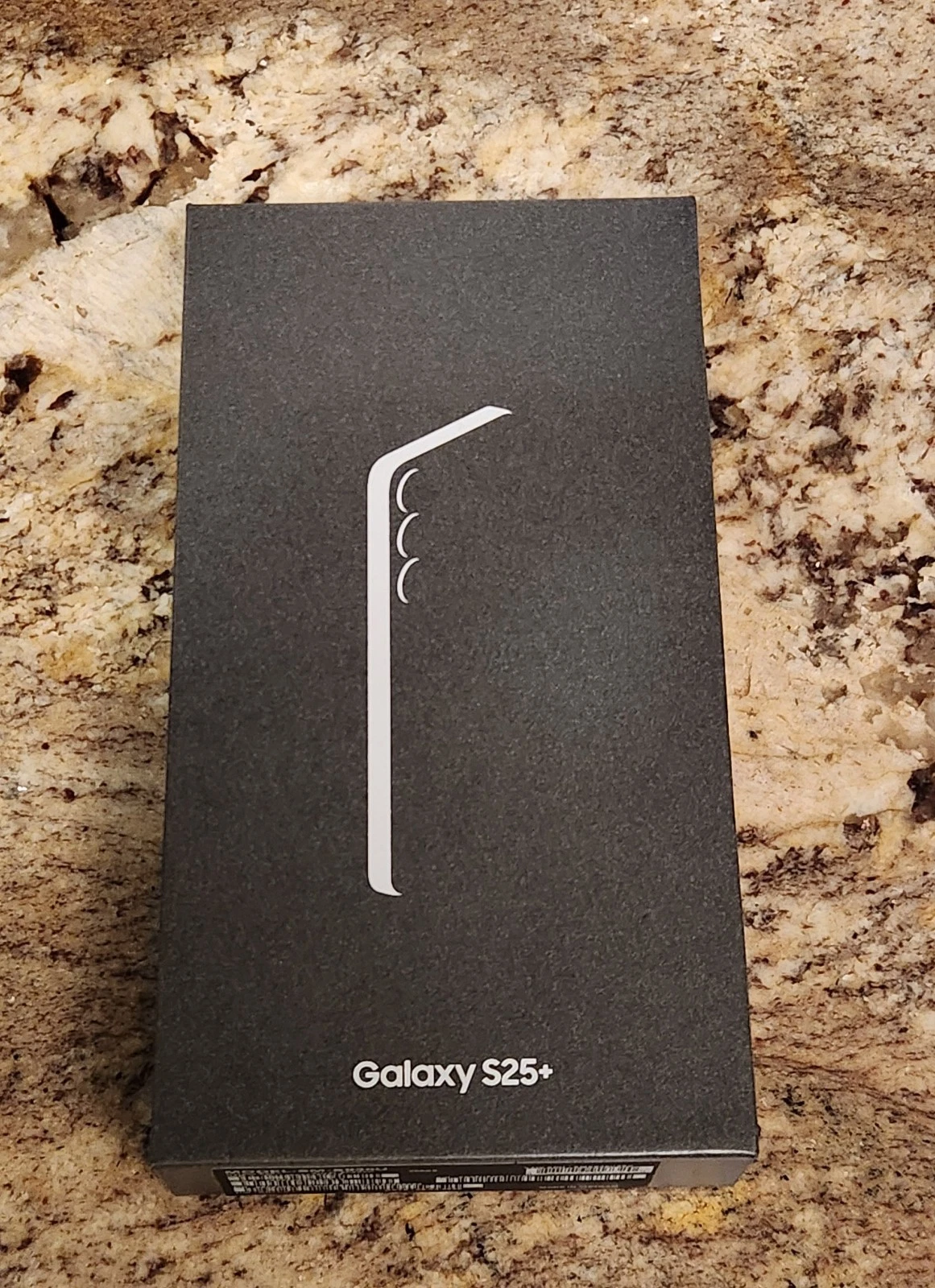 Cutie Samsung Galaxy S25 Plus fara accesorii [1]