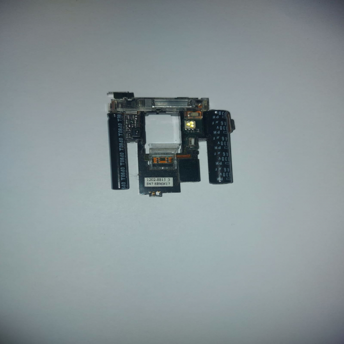 Flex Blit camera spate Sony Ericsson C905 [2]