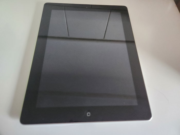 Tableta Apple iPad 2 Wi-Fi + 3G 16GB A1396 defect [2]