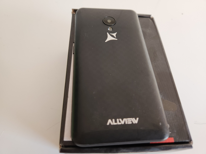 Telefon Allview P42 dual sim cu 3G si ecran de 4inch folosit cu garantie [2]