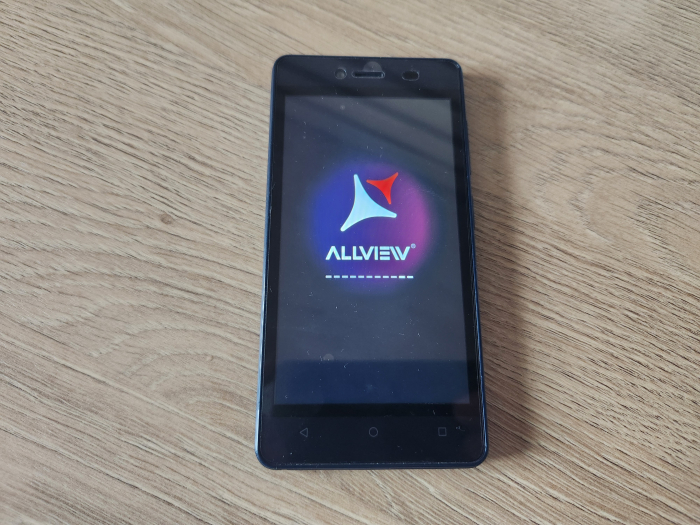 Telefon Allview P5 emagic Perfect Functional Folosit Include Incarcator si Acumulator [1]