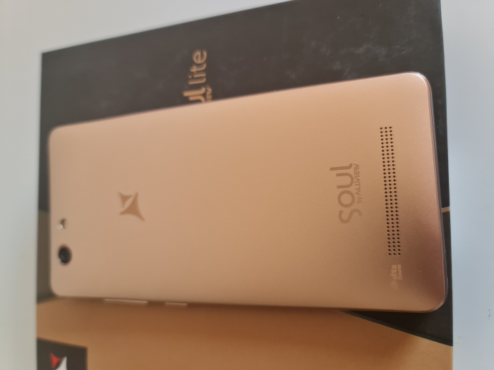 Telefon Allview X3 Soul Lite impecabil cu ecran de 5 inch si 4G [2]