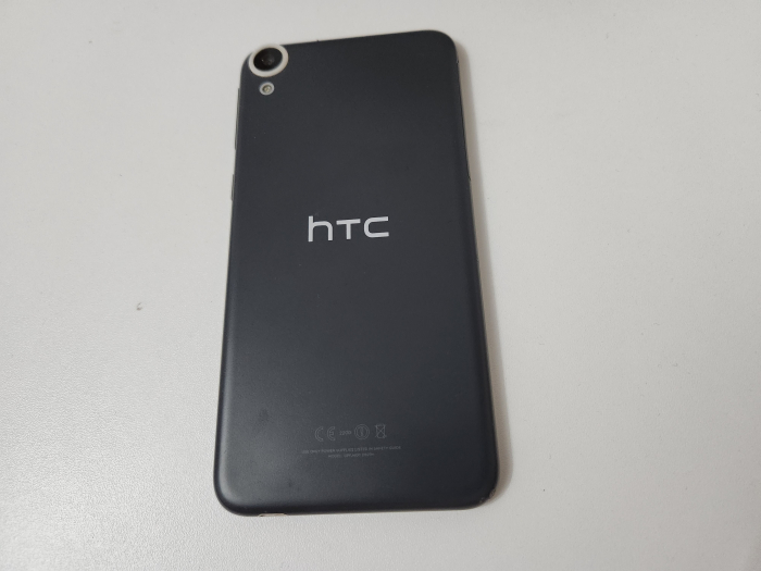 Telefon HTC Desire 820 OPFJ400 folosit [2]