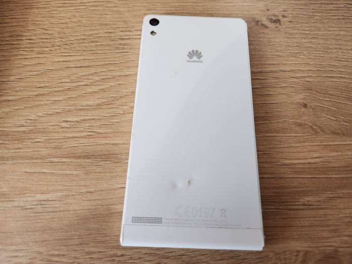 Telefon Huawei Ascend P6 folosit impecabil [2]