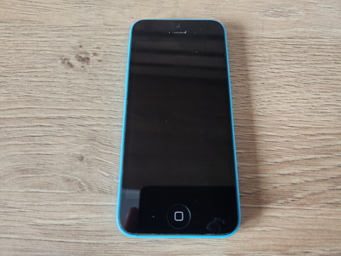Telefon iPhone 5c albastru model A1507 folosit stare buna [1]