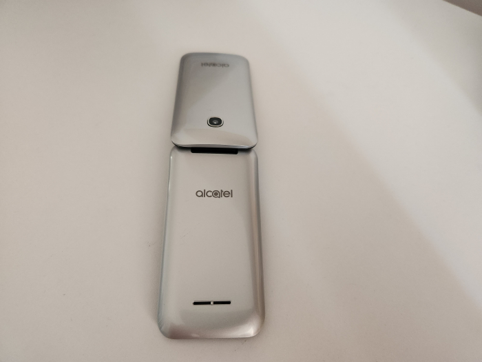Telefon mobil Alcatel 2051D, Dual Sim, Alb folosit [2]