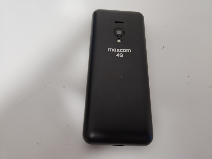 Telefon mobil Dual SIM MaxCom Classic MM247 4G negru folie ecran [2]