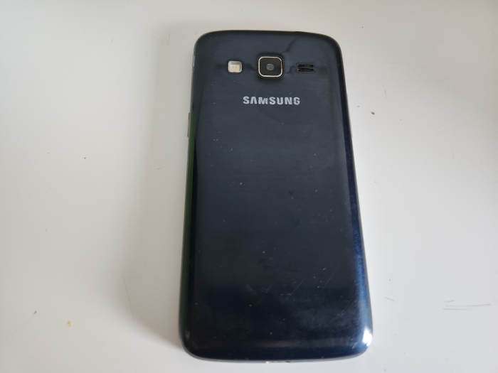 Telefon mobil Samsung Galaxy G3815 Express 2 4G folosit [2]