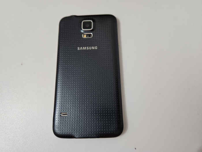 Telefon mobil Samsung Galaxy S5 G900F folosit [2]
