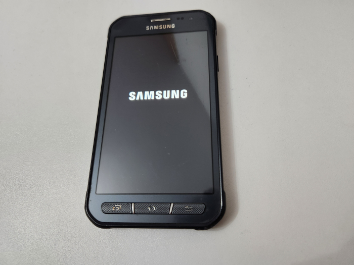 Telefon mobil Samsung Galaxy Xcover 3 G389F folosit [1]