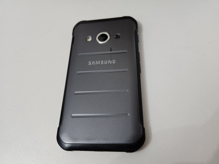 Telefon mobil Samsung Galaxy Xcover 3 G389F folosit [2]