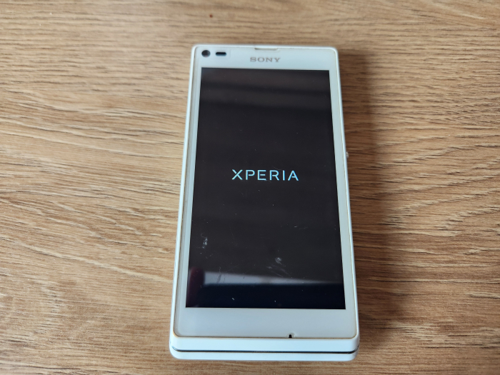 Telefon Mobil Sony Xperia L C2105 Negru folosit [1]