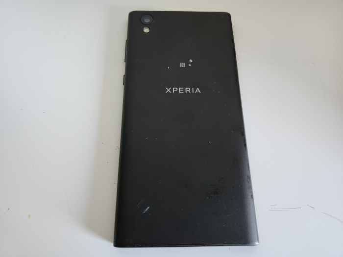 Telefon mobil Sony Xperia L1 G3311 16GB LTE 4G negru folosit impecabil [2]