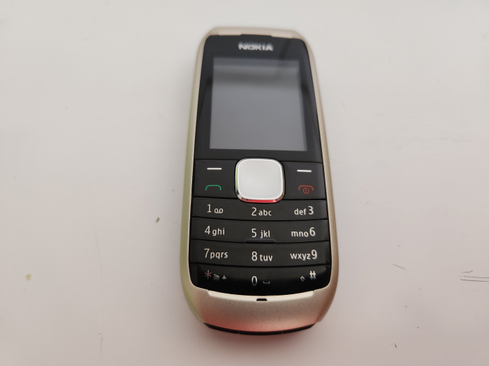 Telefon Nokia 1800 RM-653 folosit [1]