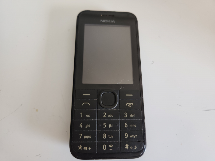Telefon Nokia 208 model RM-948 folosit [1]