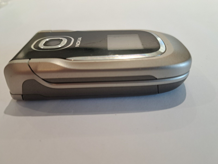 Telefon Nokia 2760 negru folosita [3]