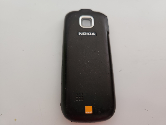 Telefon Nokia 2330c-2 RM-512 folosit [2]