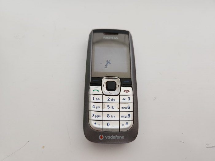 Telefon Nokia 2610 folosit [1]
