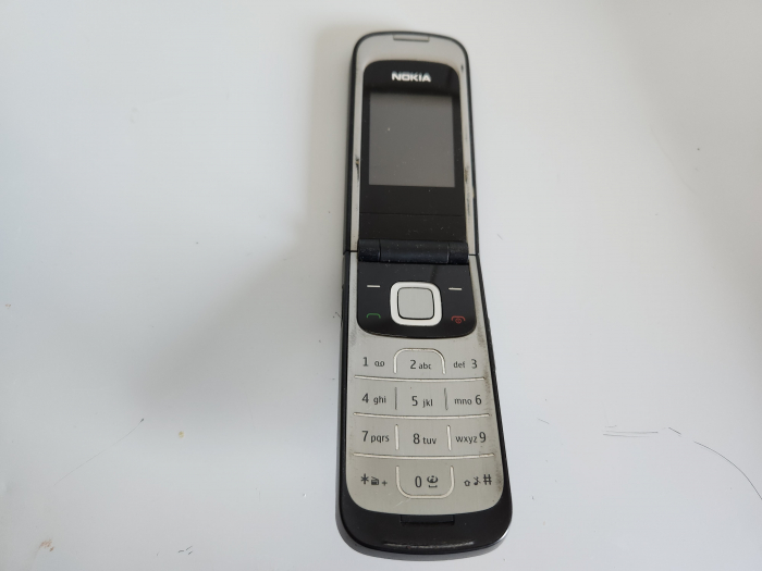 Telefon Nokia 2720 fold RM-519 folosit [2]