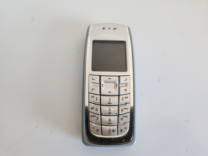 Telefon Nokia 3120 RH-19 folosit in stare foarte buna [1]