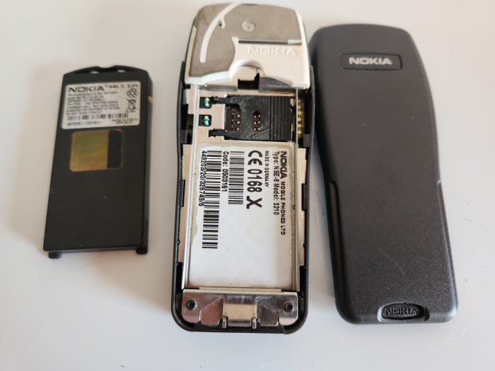 Telefon Nokia 3210 NSE-8 folosit [2]