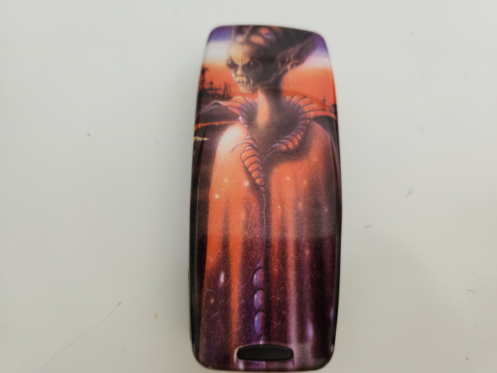 Telefon Nokia 3310 folosit cu carcasa alien [2]