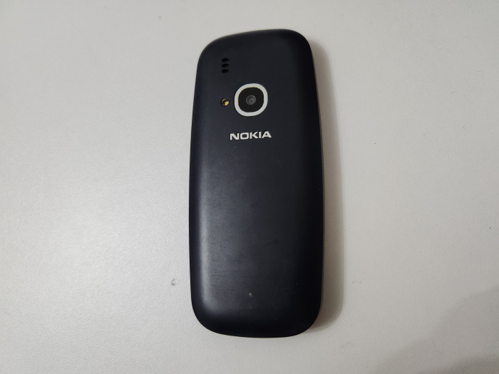 Telefon Nokia 3310 folosit modelul nou [2]