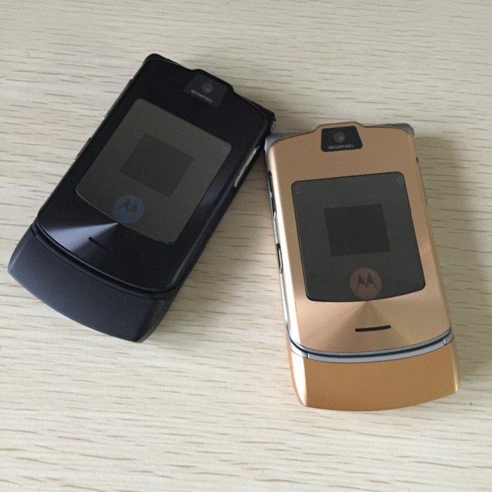 Telefon Motorola V3 negru reconditionat [1]