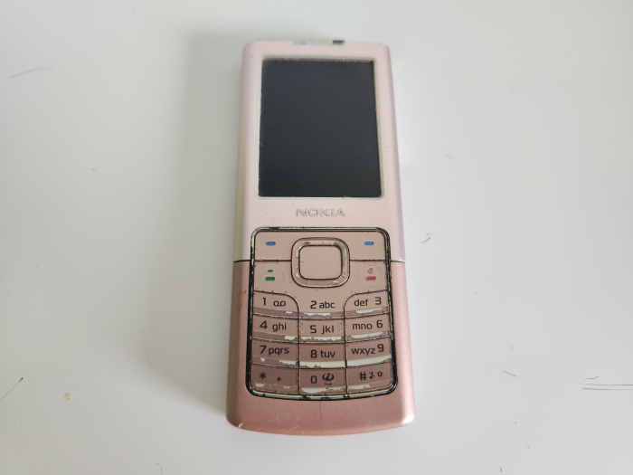 Telefon Nokia 6500 classic roz defect [1]