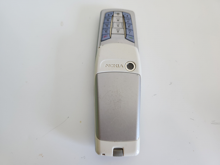 Telefon Nokia 6820a folosit [2]
