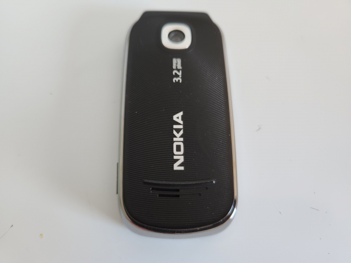 Telefon Nokia 7230 negru reconditionat [2]