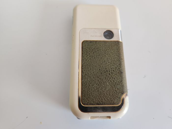 Telefon Nokia 7360 RM-127  folosit [2]