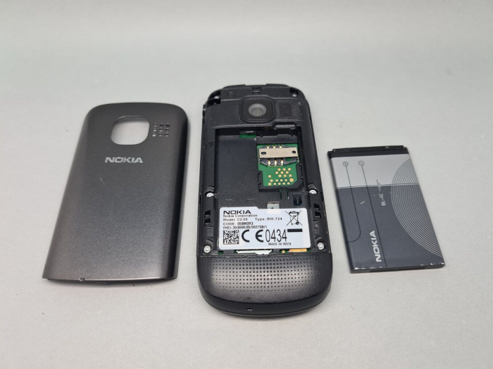 Telefon Nokia C2-05 folosit [2]