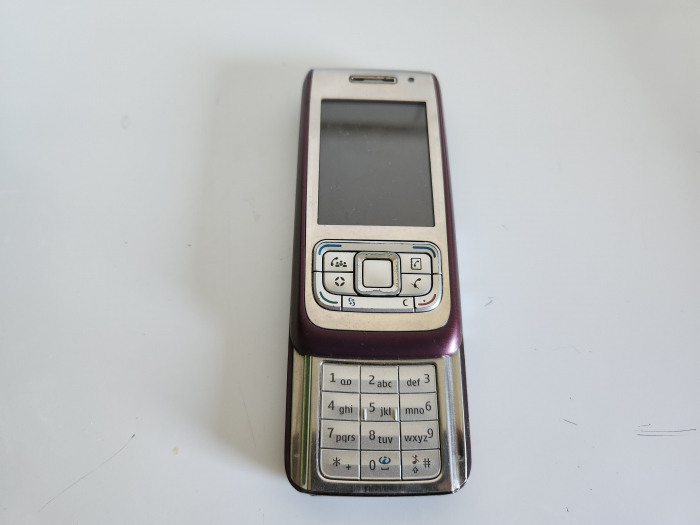 Telefon Nokia E65 model RM-208 folosit [2]