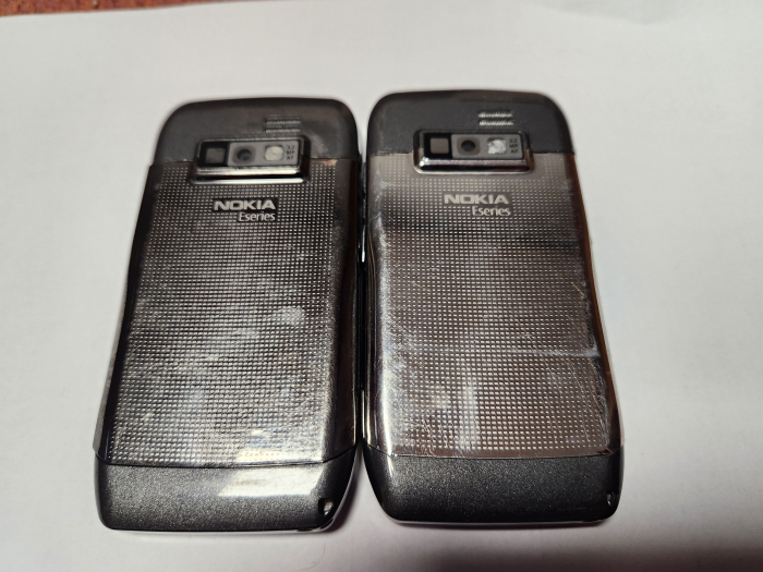 Telefon Nokia E71 chinezesc folosit cu garantie [2]