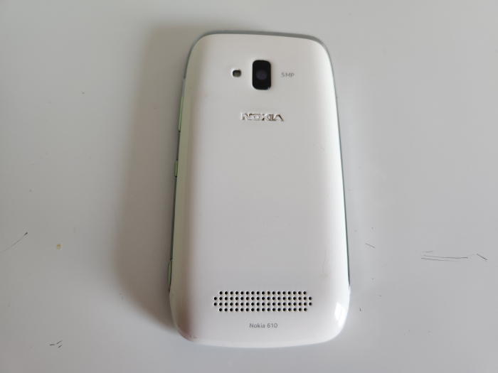 Telefon Nokia 610 RM-835 folosit [4]