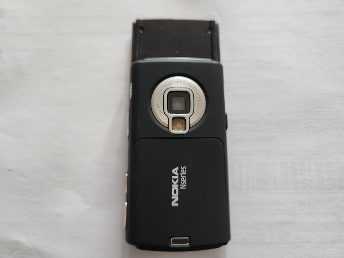 Telefon Nokia N95 8GB negru reconditionat [3]