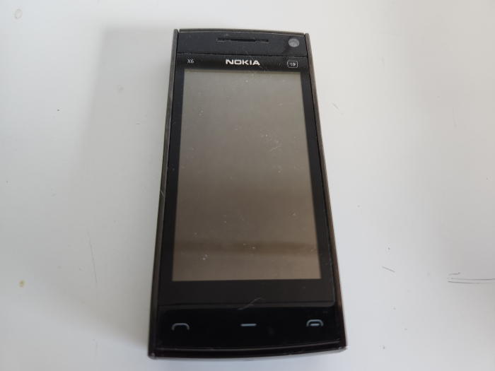 Telefon Nokia X6 folosit [1]